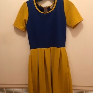 Lularoe Amelia Snow White inspired dress NWOT